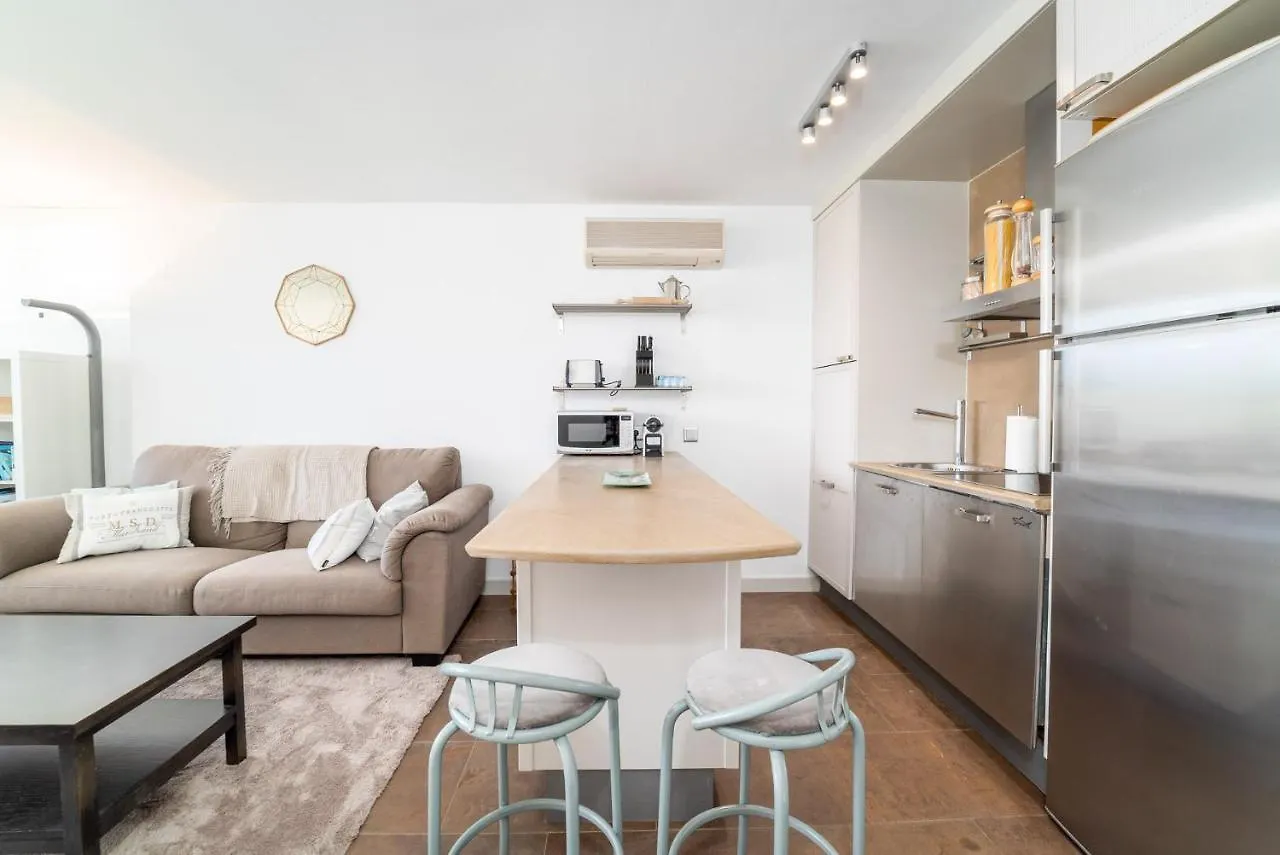 Azahara I, 25A Small Cozy Apartment With Great Views Located In The Popular Area Of Nueva Andalucia Μαρμπέλλα