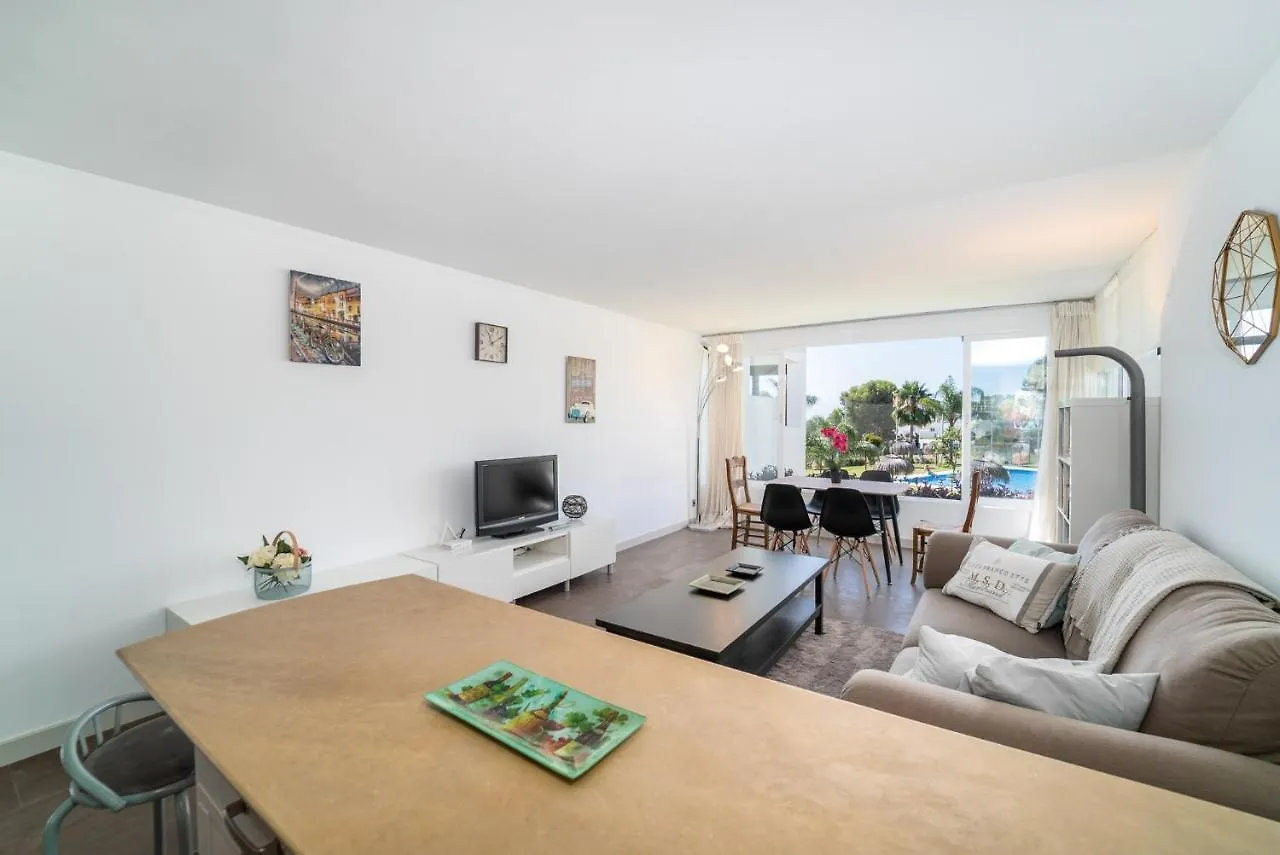 Azahara I, 25A Small Cozy Apartment With Great Views Located In The Popular Area Of Nueva Andalucia Marbella